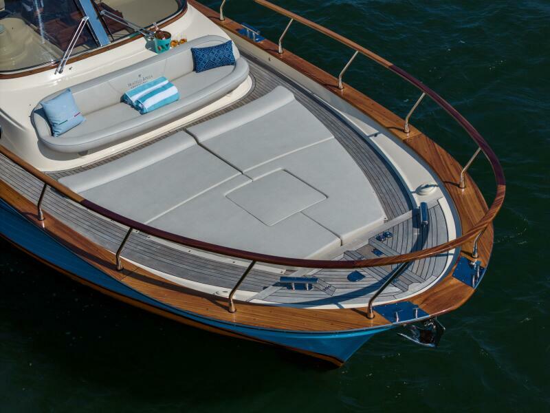 2022 Fratelli Aprea Sorrento 32 Hard Top