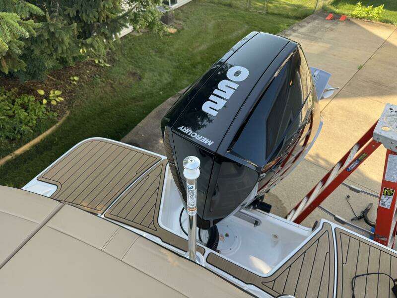 23ft Sea Ray Yacht For Sale