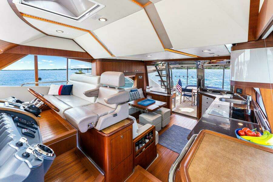 MADRINE 54ft Riviera Yacht For Sale