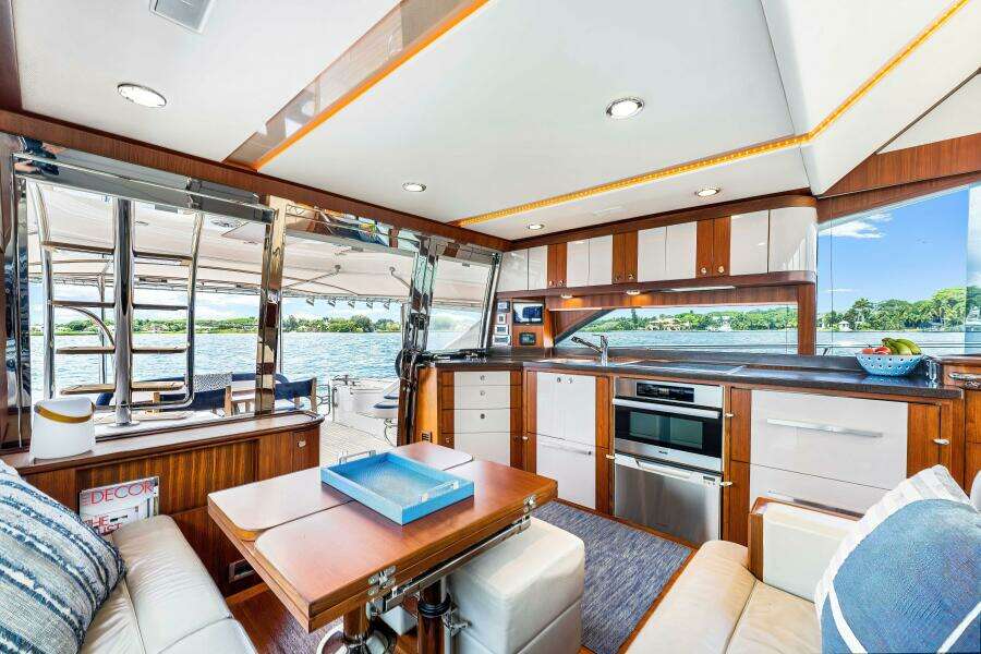 MADRINE 54ft Riviera Yacht For Sale