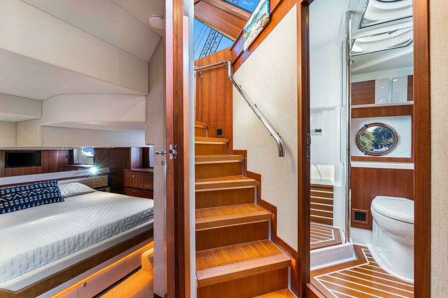 MADRINE 54ft Riviera Yacht For Sale