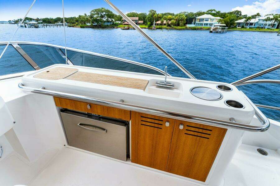 MADRINE 54ft Riviera Yacht For Sale
