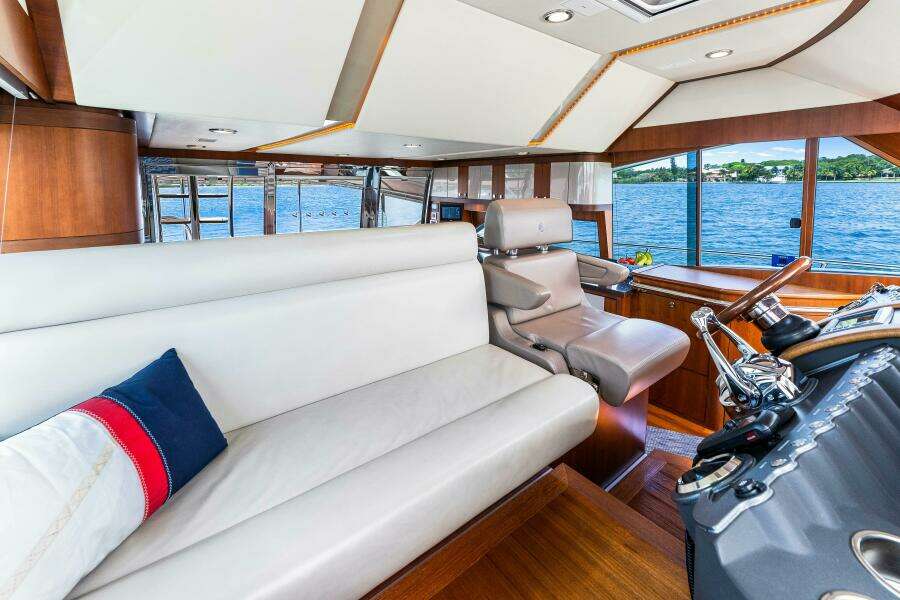 MADRINE 54ft Riviera Yacht For Sale