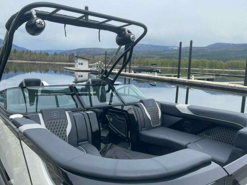 27ft Godfrey Yacht For Sale