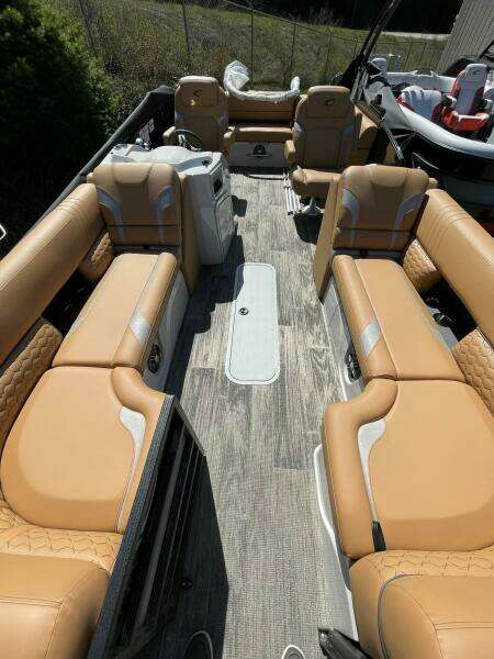 23ft Crest Yacht For Sale