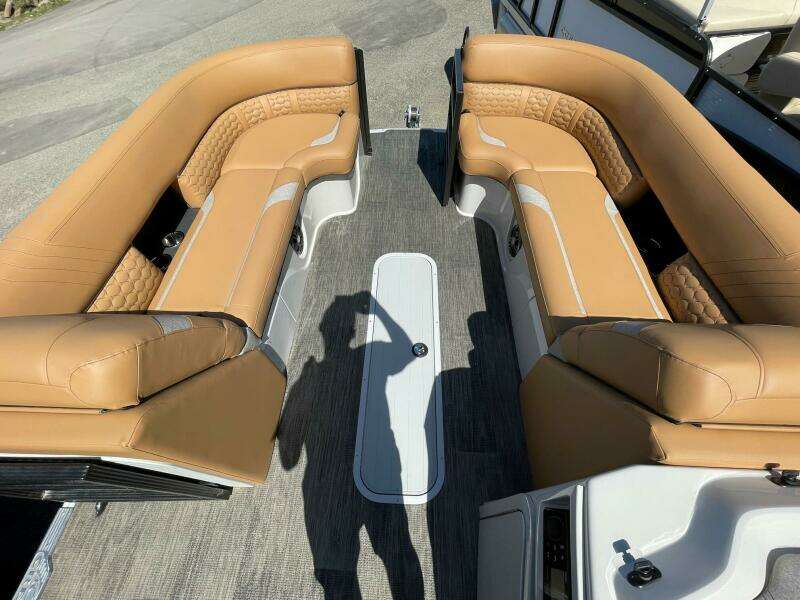 23ft Crest Yacht For Sale