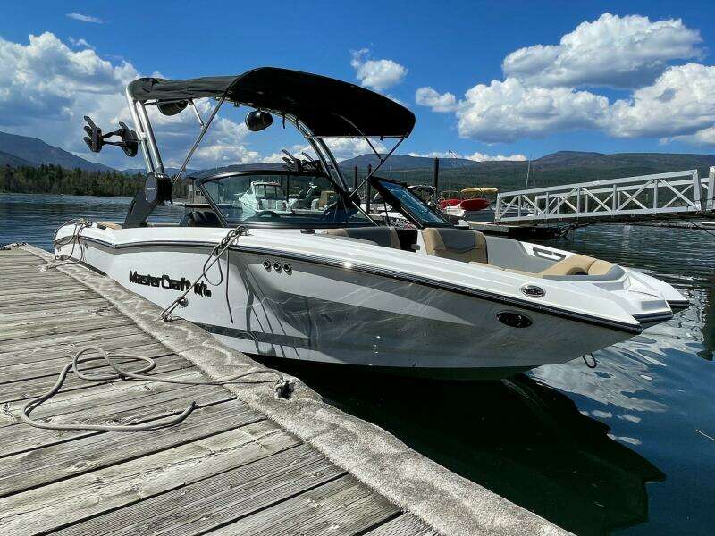 20ft Mastercraft Yacht For Sale