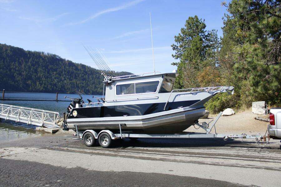 27ft ACB Yacht For Sale