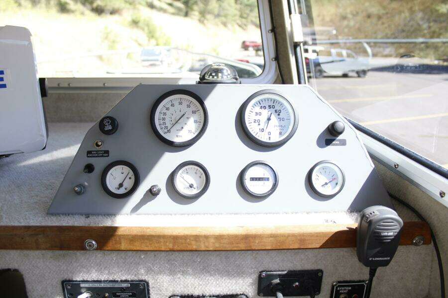 27ft ACB Yacht For Sale