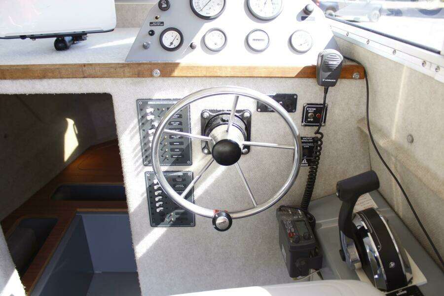 27ft ACB Yacht For Sale