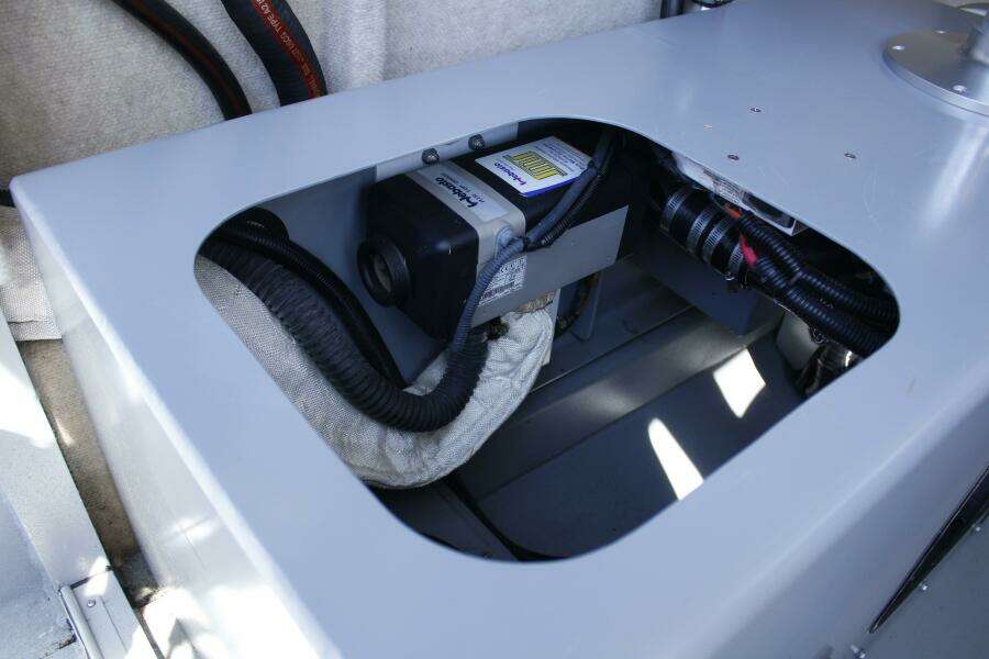 27ft ACB Yacht For Sale