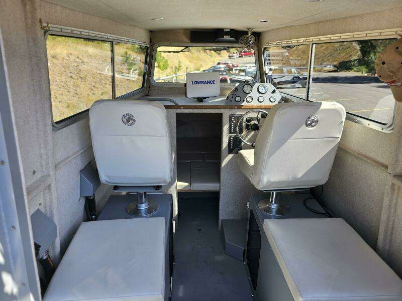 27ft ACB Yacht For Sale