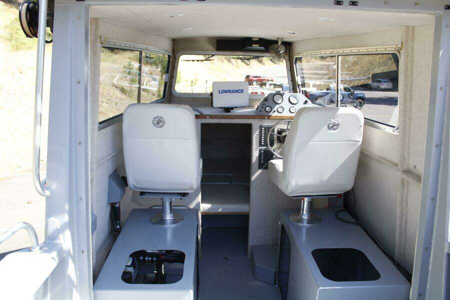 27ft ACB Yacht For Sale