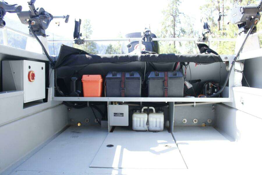 27ft ACB Yacht For Sale
