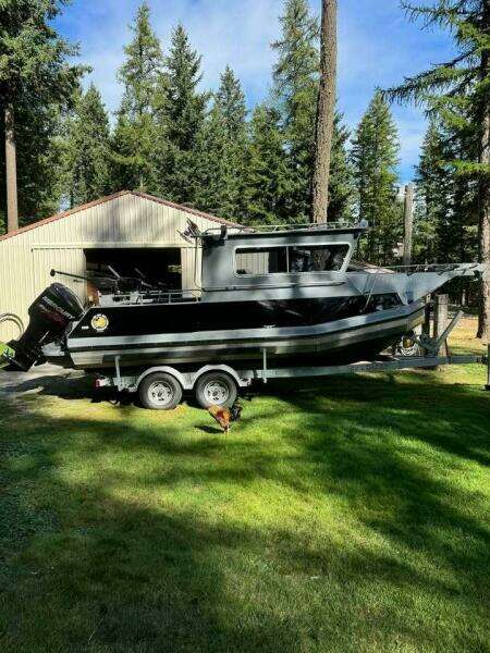 27ft ACB Yacht For Sale