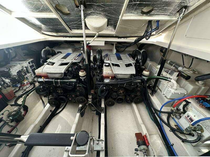 37ft Sea Ray Yacht For Sale