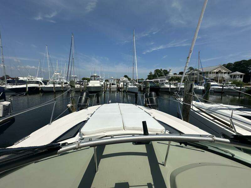 37ft Sea Ray Yacht For Sale