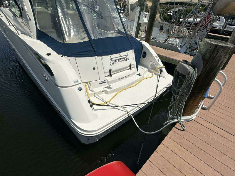37ft Sea Ray Yacht For Sale