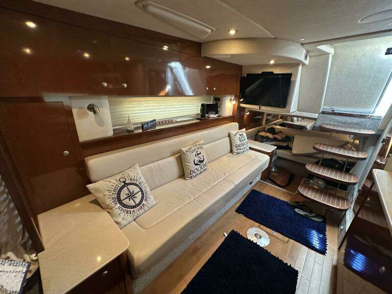 37ft Sea Ray Yacht For Sale