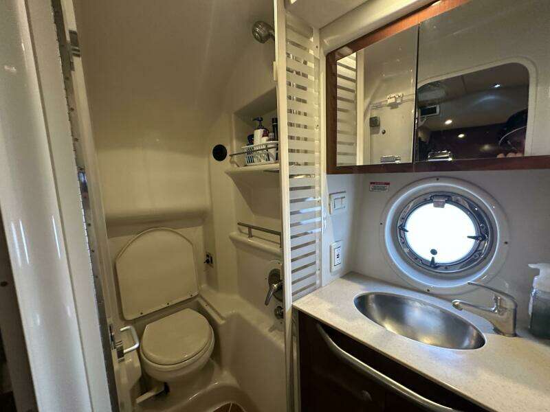 37ft Sea Ray Yacht For Sale