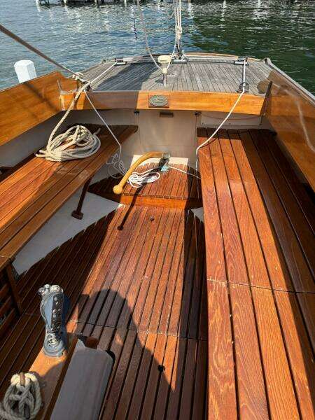 26ft Rumerys Yacht For Sale