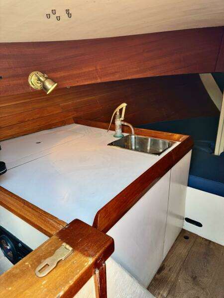26ft Rumerys Yacht For Sale