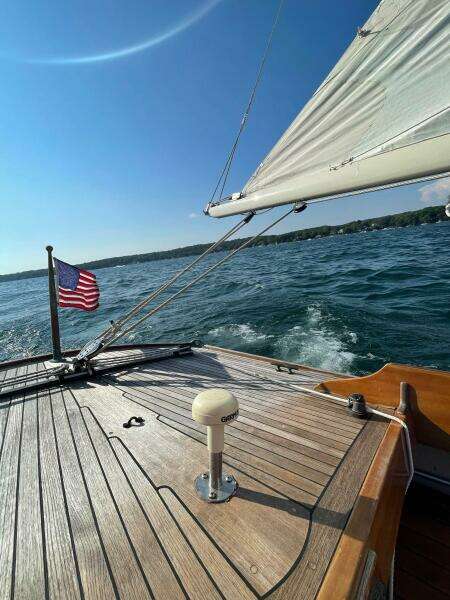 26ft Rumerys Yacht For Sale