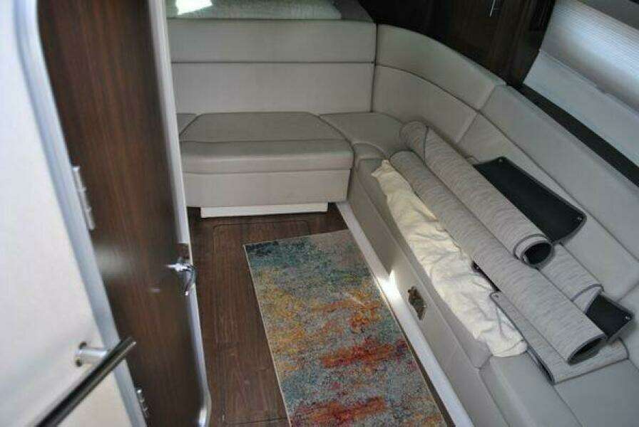 35ft Regal Yacht For Sale