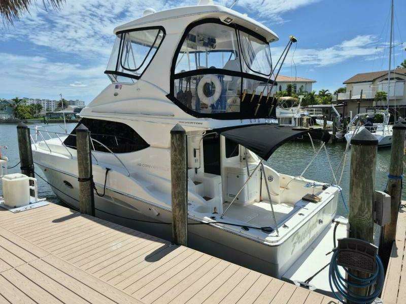 38ft Silverton Yacht For Sale