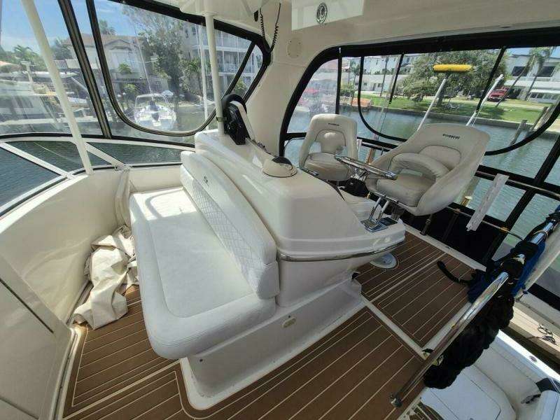 38ft Silverton Yacht For Sale
