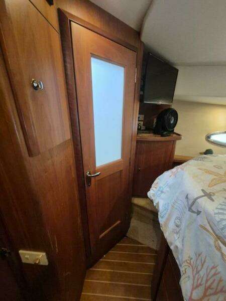 38ft Silverton Yacht For Sale