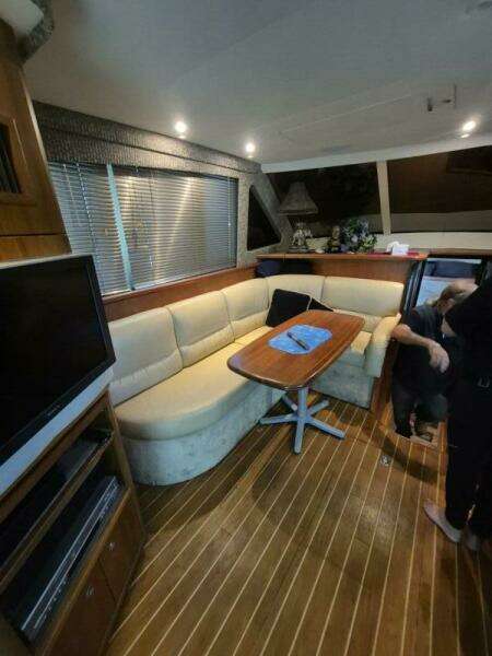 38ft Silverton Yacht For Sale
