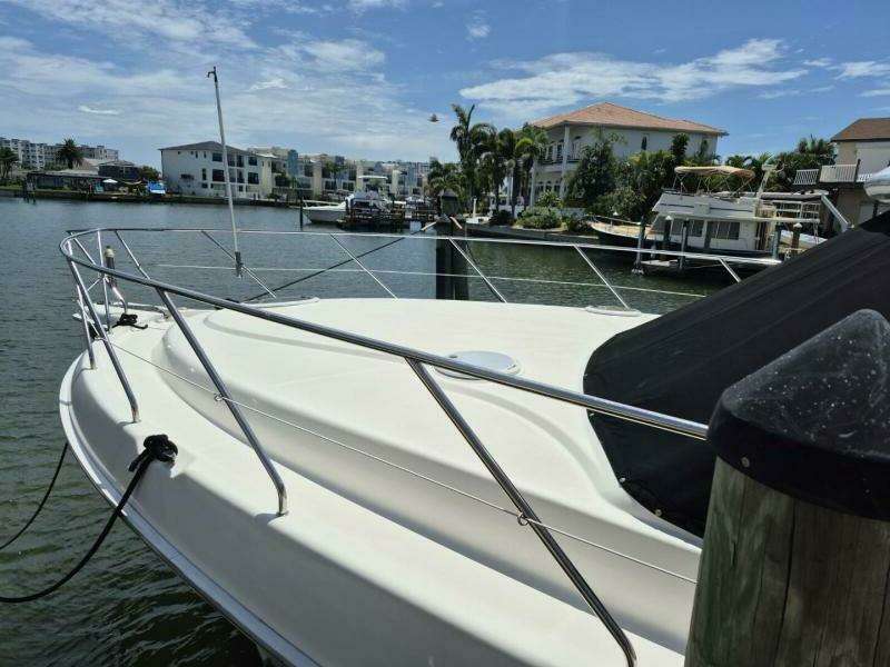 38ft Silverton Yacht For Sale