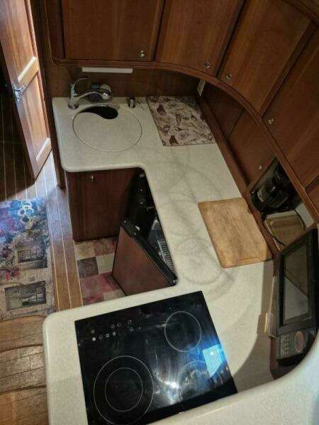 38ft Silverton Yacht For Sale