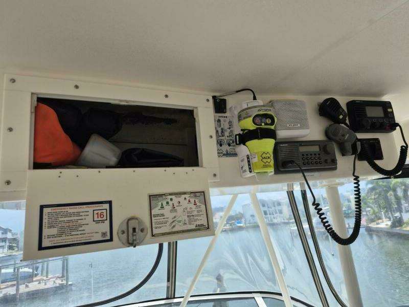 38ft Silverton Yacht For Sale