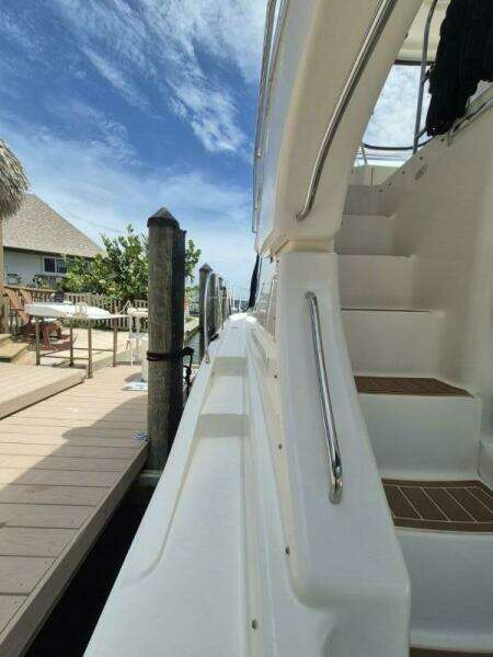 38ft Silverton Yacht For Sale
