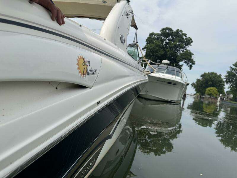 29ft Sea Ray Yacht For Sale