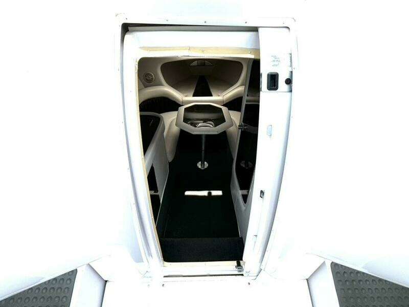 33ft Donzi Yacht For Sale