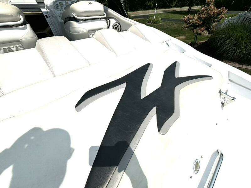 33ft Donzi Yacht For Sale