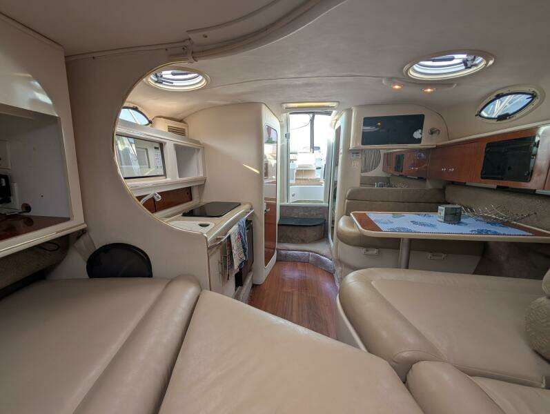 Concrete Blonde 31ft Monterey Yacht For Sale