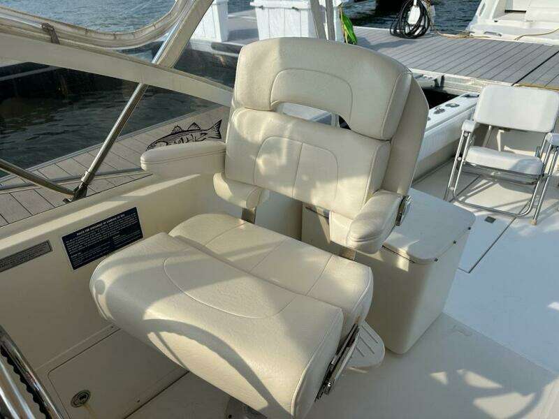 Magic 28ft Carolina Classic Yacht For Sale