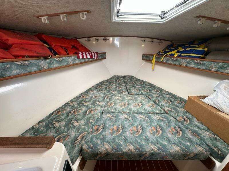 Magic 28ft Carolina Classic Yacht For Sale