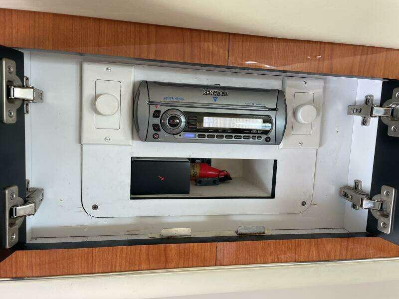 Music Man 42ft Sea Ray Yacht For Sale