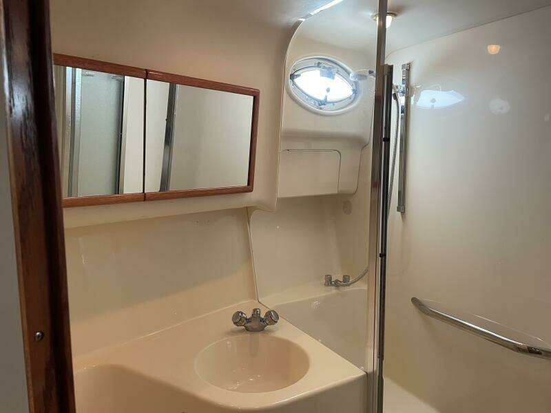 Music Man 42ft Sea Ray Yacht For Sale