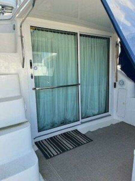 Music Man 42ft Sea Ray Yacht For Sale