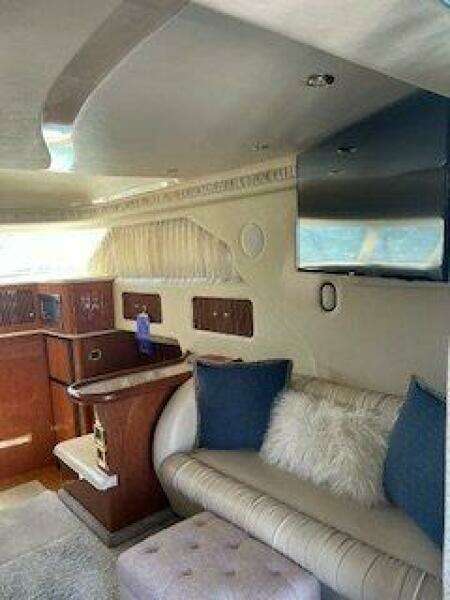 Music Man 42ft Sea Ray Yacht For Sale