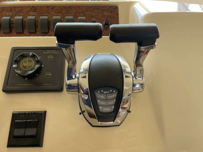 Music Man 42ft Sea Ray Yacht For Sale