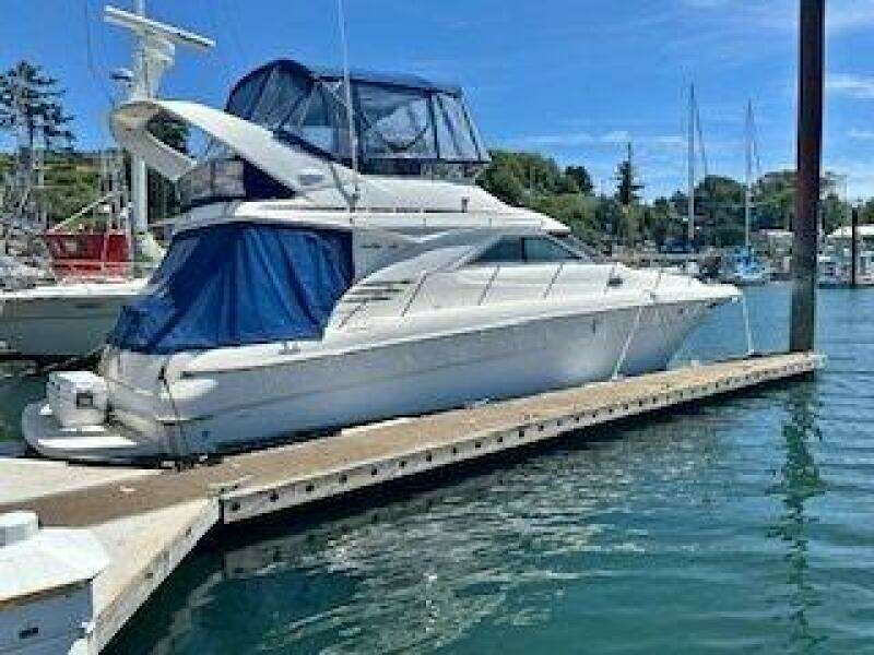 Music Man 42ft Sea Ray Yacht For Sale