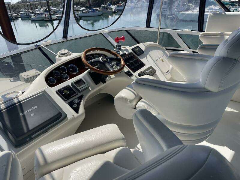 Music Man 42ft Sea Ray Yacht For Sale