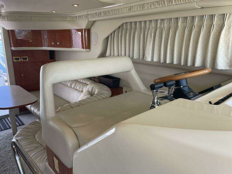Music Man 42ft Sea Ray Yacht For Sale